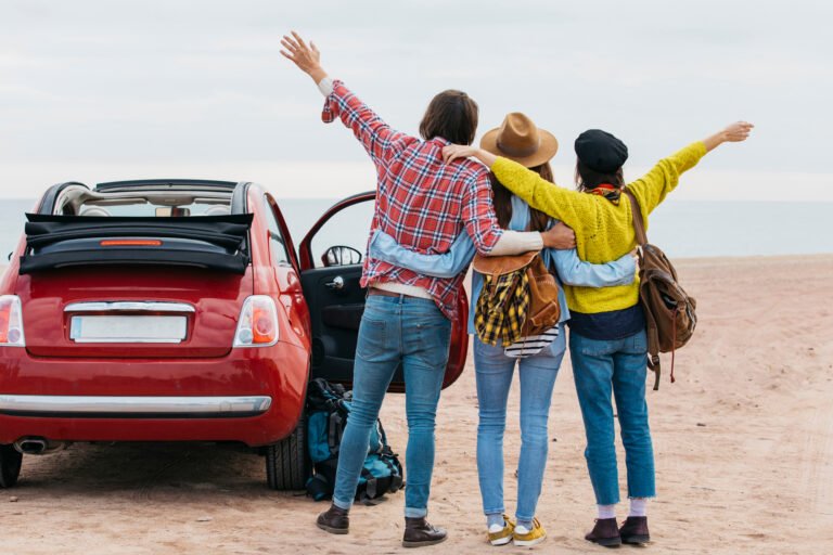 Essential Road Trip Packing List – 12 Items You Can’t Leave Behind